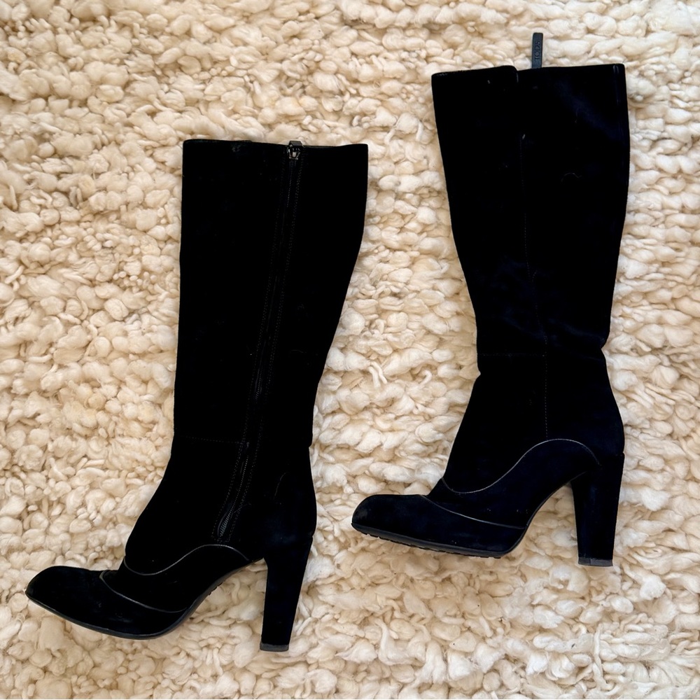 Tod's Black Knee-High Suede Heeled Boots - Picture 3 of 12